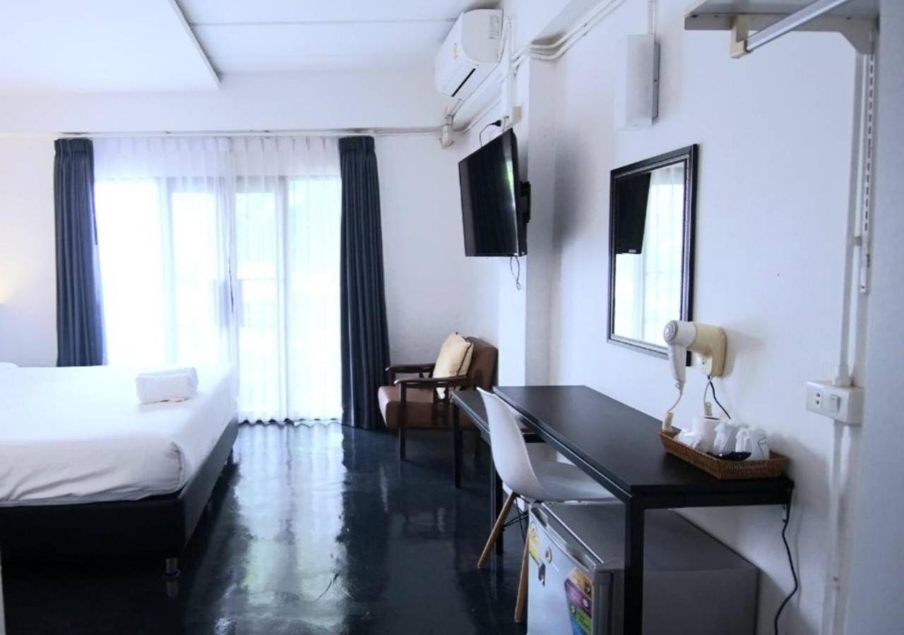 Isleep Guesthouse Chiang Mai Zewnętrze zdjęcie