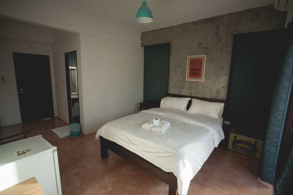 Isleep Guesthouse Chiang Mai Zewnętrze zdjęcie